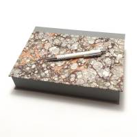 Schachtel mit Klappdeckel mit marmoriertem Papier Bild 1