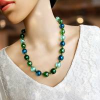 Statement Kette, klassische Perlenkette, Kette grün, türkis, petrol Bild 1