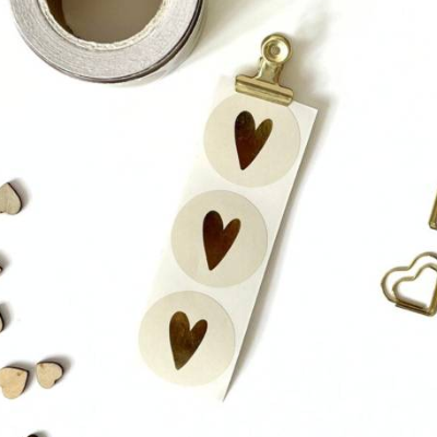 Aufkleber CREME rund mit goldenem Herz 10 Sticker Geschenkaufkleber Goldeffekt schimmerne Herzchen hochzeit deko