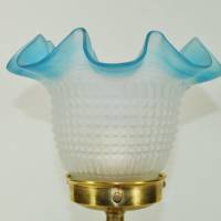 Unikat Greife Tischlampe Leuchte 26 cm klein Nachtlicht einmalig Messing Fabelwesen mystisch blau gold upcycling vintage Bild 10