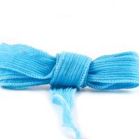 Seidenband Crinkle Crêpe Himmelblau 1m 100% Seide handgenäht und handgefärbt Schmuckband Wickelarmban Bild 2