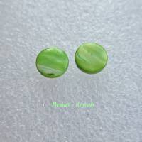 Perlmutt Ohrstecker grün hellgrün silberfarben Ohrringe rund Perlmuttohrstecker Perlmuttohrringe Bild 1