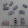Keramikperlen, Trennstege gebogen, blau grau rosa, 9 mm breit, 3 Loch Perlen, Schmuckherstellung Bild 2