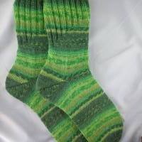 Socken Größe 42/43, handgestrickt, Stricksocken für warme Füße Bild 2