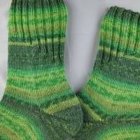 Socken Größe 42/43, handgestrickt, Stricksocken für warme Füße Bild 4