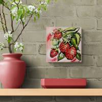 ERDBEEREN - gemaltes Erdbeerbild auf Leinwand 20cmx20cm von der Künstlerin Christiane Schwarz Bild 3