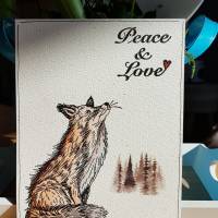 Peace and Love; Frieden und Liebe, das braucht die Welt!  Karte mit einem Fuchs und einer Botschaft Bild 3