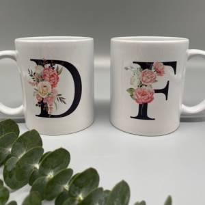 Personalisierte Tasse - Tasse mit Namen - Geburtstagsgeschenk - Kaffeetasse mit Buchstabe - Blumenbuchstabe - Tasse gest Bild 6