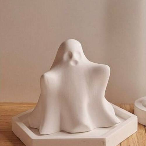 Geist mit Gewand Gespenst Figur Statue aus Keramik weiße Halloween Dekoration Geschenkidee