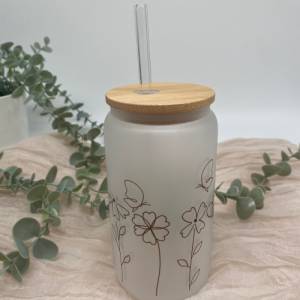 Glas mit Deckel u Strohhalm*Trinkglas*Kaffeeglas*Kaffebecher*personalisiertes Trinkglas*Bambusdeckel*wildblumen*Geschenk Bild 7