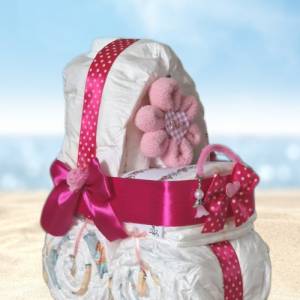 Windeltorte Kinderwagen Mädchen pink personalisiert Geschenk zur Geburt Bordüre mit Namen Bild 1