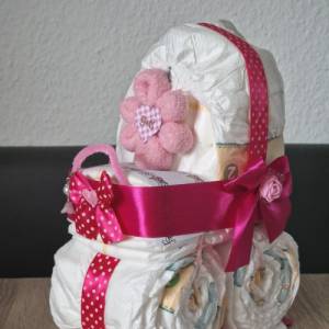 Windeltorte Kinderwagen Mädchen pink personalisiert Geschenk zur Geburt Bordüre mit Namen Bild 4