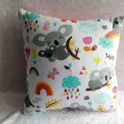Dekokissen Kinderzimmer – Kissen Bezug 30x30 cm Koalabär Regenbogen – Handgefertigt aus Baumwolle