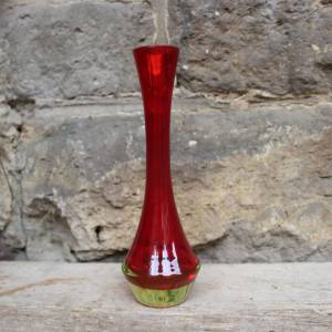 Vase Pop Art Rubinrot Hellgrün Überfangglas mundgeblasen 70er Vintage Bild 1
