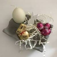 Stylisches Eiertablett aus Beton, Eierpappe für 6 Eier zur Dekoration, grau oder weiß, 9,5 x 14 cm Bild 1