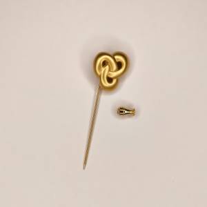 Goldfarbende Vintage Nadelbrosche aus den 80er / 90er Jahren, Nadel Pin Modeschmuck Bild 5