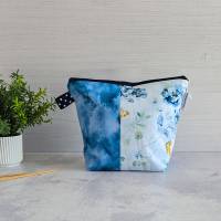Projekttasche | Blaue Blumen | Projekttasche für Socken stricken | Stricktasche | Bobbeltasche Bild 1