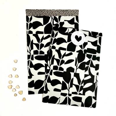 elegante Geschenktüten FLORAL ABSTRAKT 5-50 Stück 17x25 cm Papiertüten mit Muster schwarzweiß chic Beutel