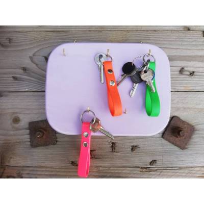 Schlüsselbrett Shabby Chick | Holz | flauschiges lila | 24x18cm