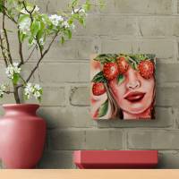 ERDBEERMÄDCHEN - gemaltes Frauenportrait mit Erdbeeren auf Leinwand 20cmx20cm von Christiane Schwarz Bild 5