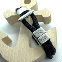 Maritimes Armband aus Segelseil, schwarz, mit versilberten Zwischenstücken und versilbertem Hakenverschluß Bild 1