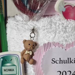 Einschulung Geschenk Mädchen aus Handtüchern  Stifte Radiergummi  Schulranzen  erster Schultag Charm Bild 4
