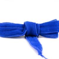 Seidenband Crinkle Crêpe Kobaltblau 1m 100% Seide handgenäht und handgefärbt Schmuckband Wickelarmban Bild 2