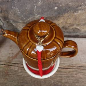 Kaffeekanne Teekanne mit Deckelhalter 1,3 L 70er Jahre VEB Torgau DDR Bild 2