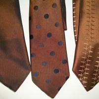 Vintage Krawatten in edlem  braun-gemusterten Design aus den 70-er/80-er Jahren Bild 3