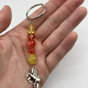 Glasperlen Schlüsselanhänger mit Einhornanhänger – Schicker Begleiter für Schlüssel, Taschen und Rucksäcke Bild 5
