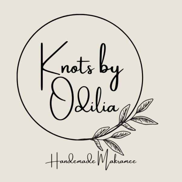 knots by Odilia